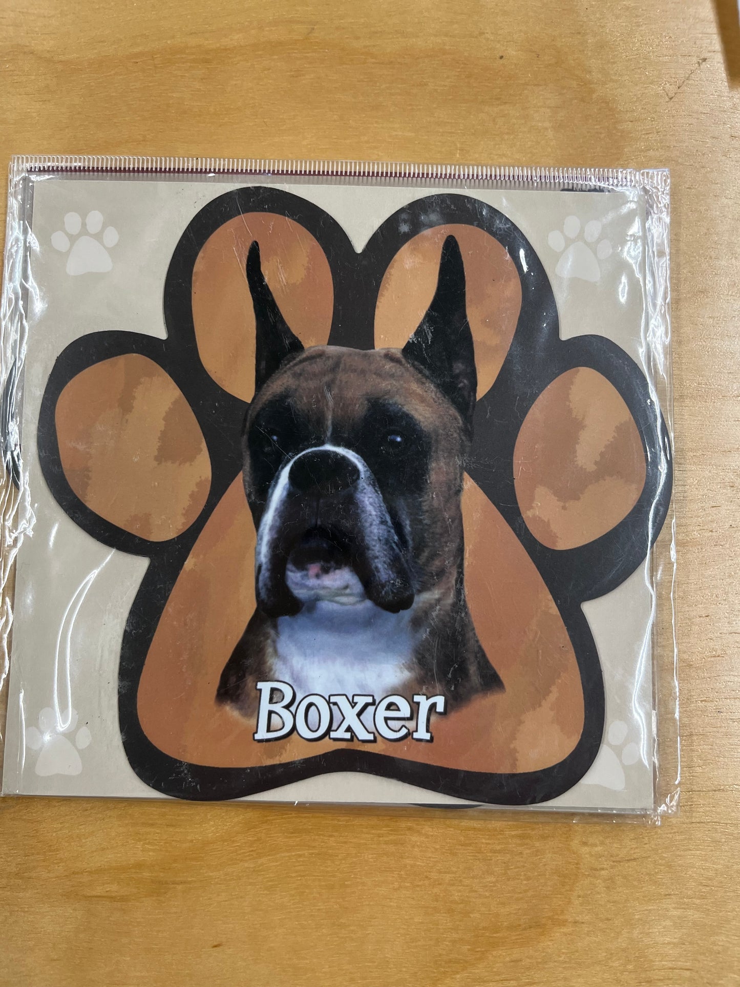 Magnet- Paw w/ cropped BOXER