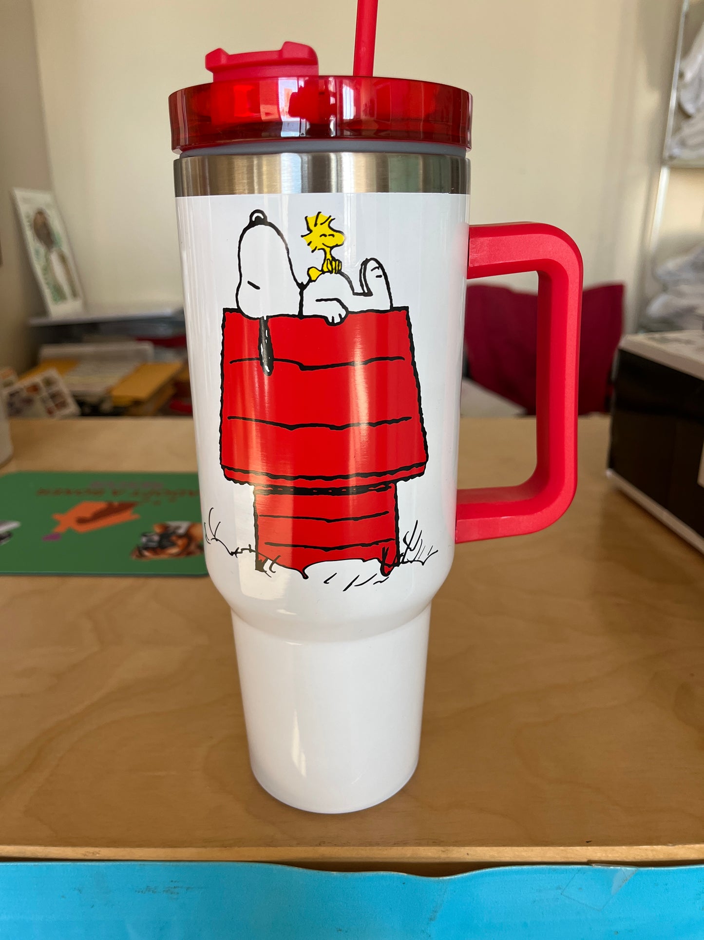 Snoopy thirst quencher